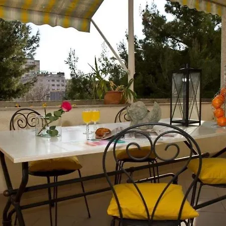Spacious Three-bedroom With Balconies Apartment Split